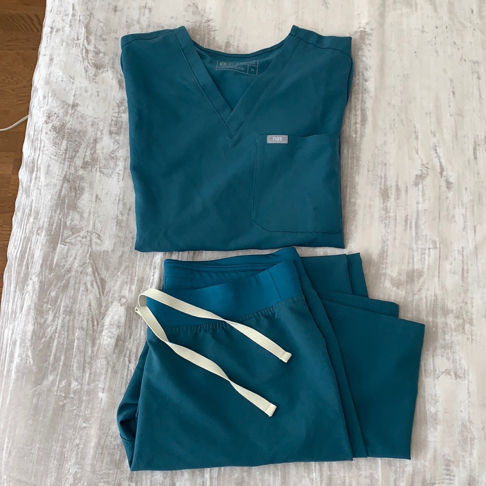 FIGS Scrubs